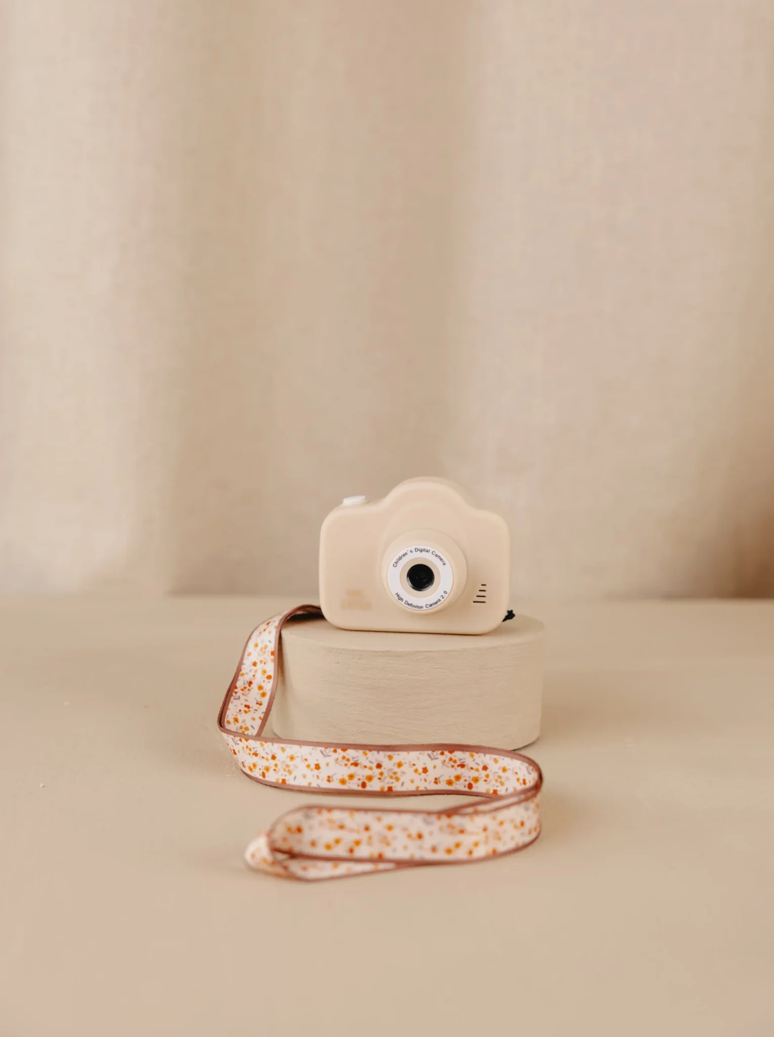 Mrs Ertha Cam Cam v25 - Moj Prvi Fotoaparat - Little Garden Ivory - Image 2