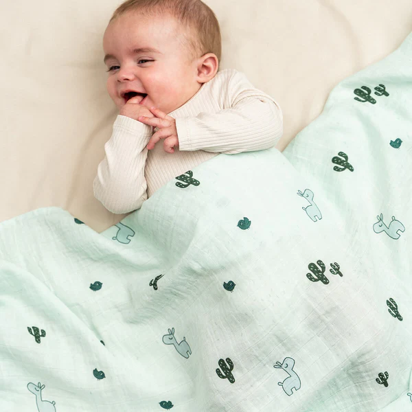 Done by Deer swaddle pamučna pelena 120×120 Lalee Blue - Image 2