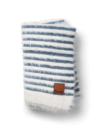 Elodie Plišana pletena dekica Furry Knit Blanket, Berry Blue
