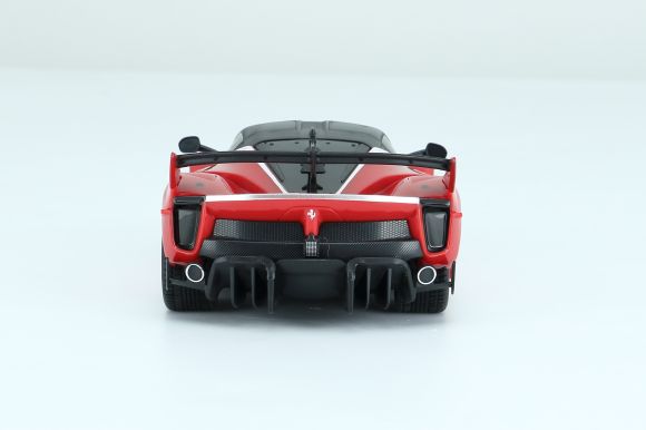 Rastar Ferrari FXX K Evo – crveni auto na daljinski 1:24 - Image 3