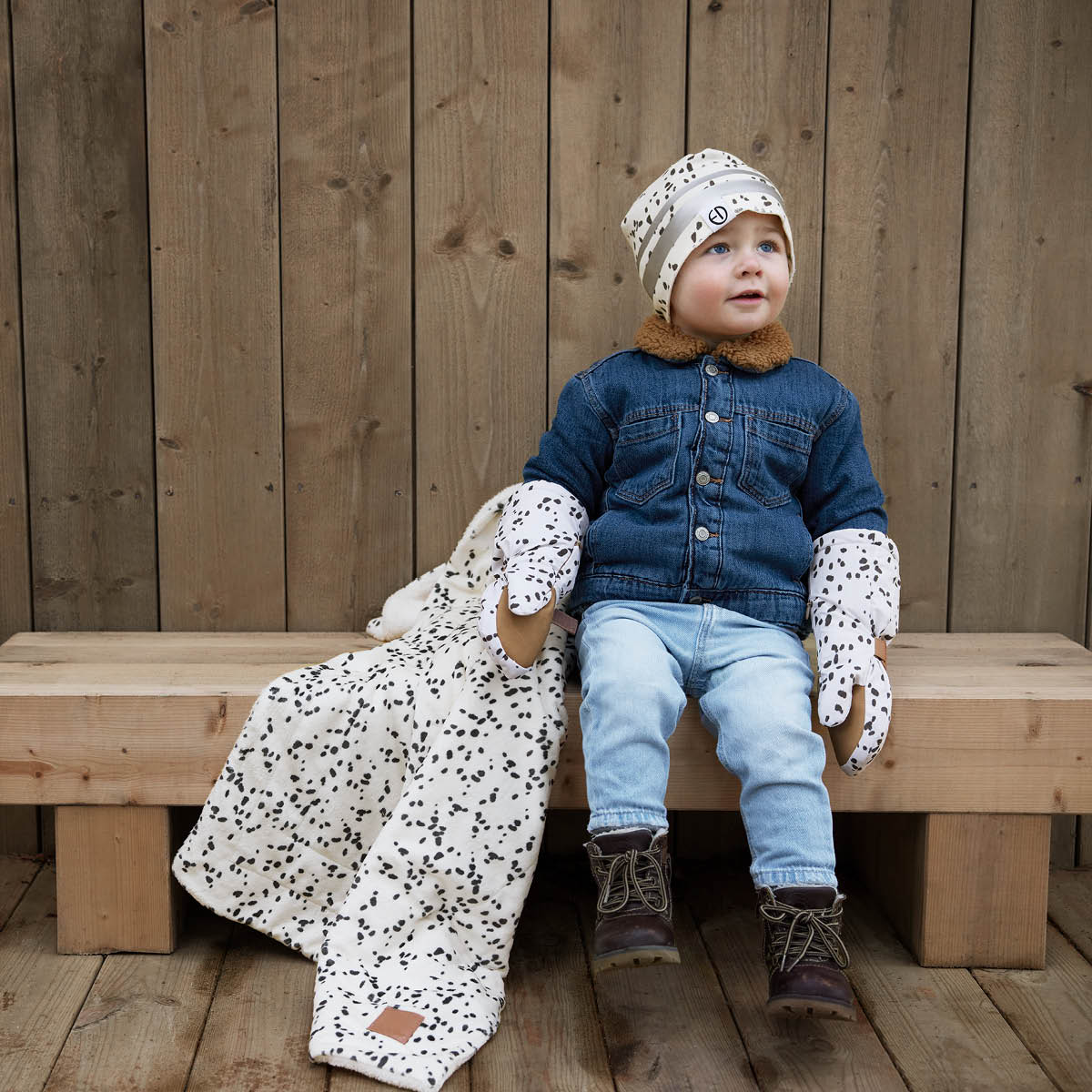 Elodie Baršunasta dekica – Dalmatian Dots - Image 2