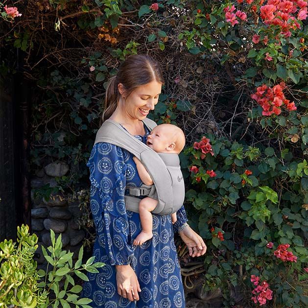 Ergobaby Embrace Soft Air Mesh nosiljka Soft Grey - Image 3