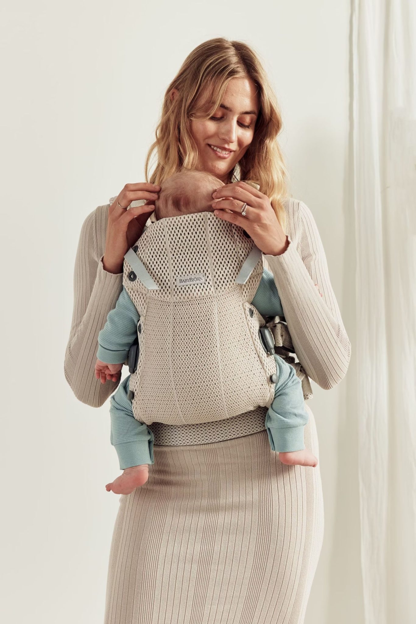 BabyBjörn Nosiljka Harmony – Cream, 3D Mesh - Image 9