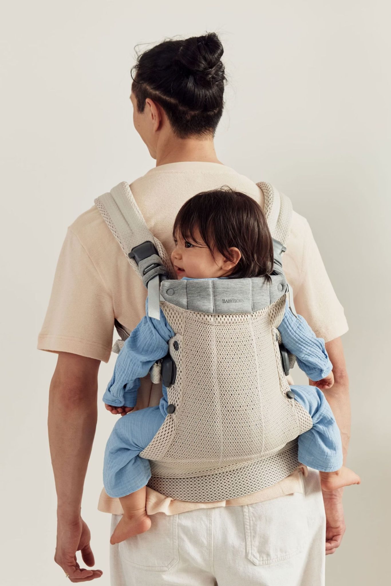 BabyBjörn Nosiljka Harmony – Cream, 3D Mesh - Image 6