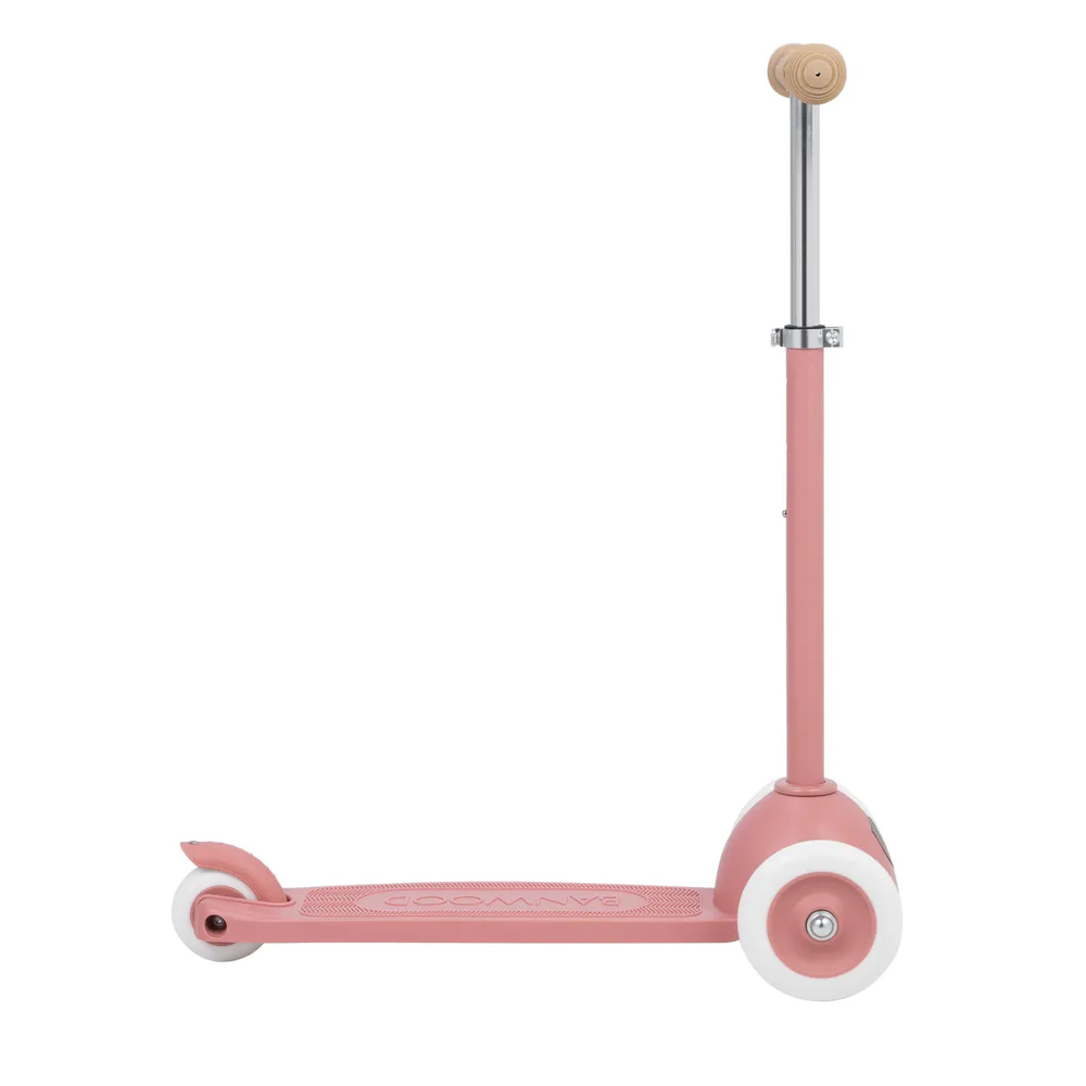 Banwood ECO Romobil Trotinet Raspberry - Image 6