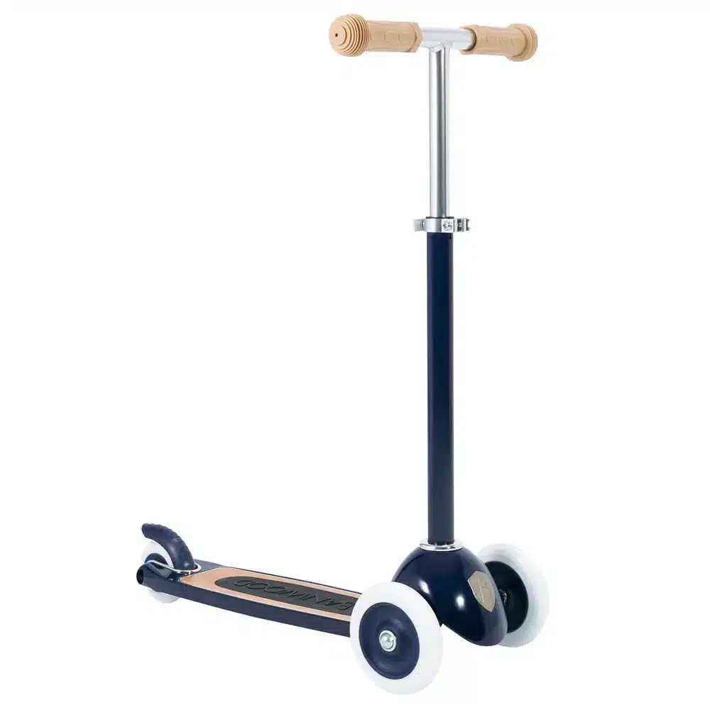 Banwood Romobil Trotinet Navy + Pletena korpica - Image 4