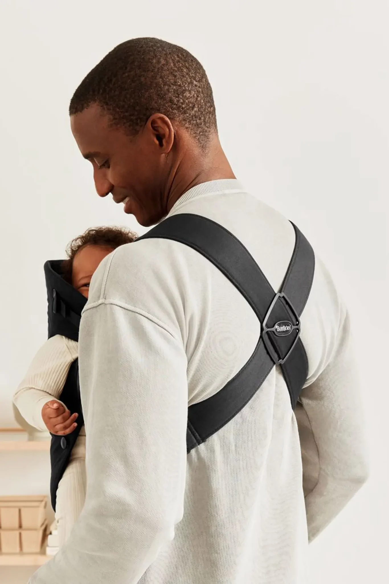 BabyBjörn Nosiljka za bebe Mini Black, Woven - Image 4
