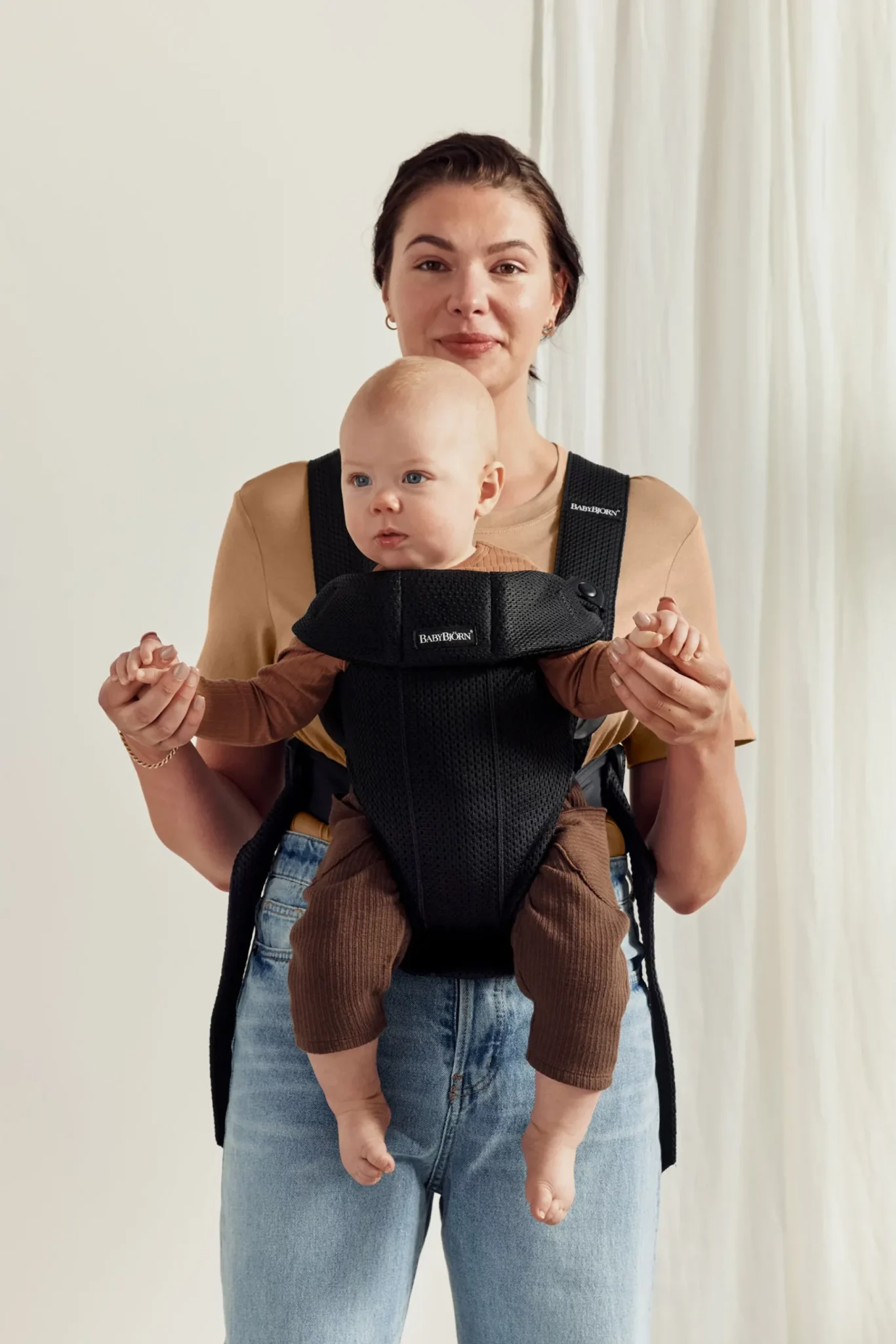 BabyBjörn Nosiljka za bebe Mini Black, 3D Mesh - Image 5