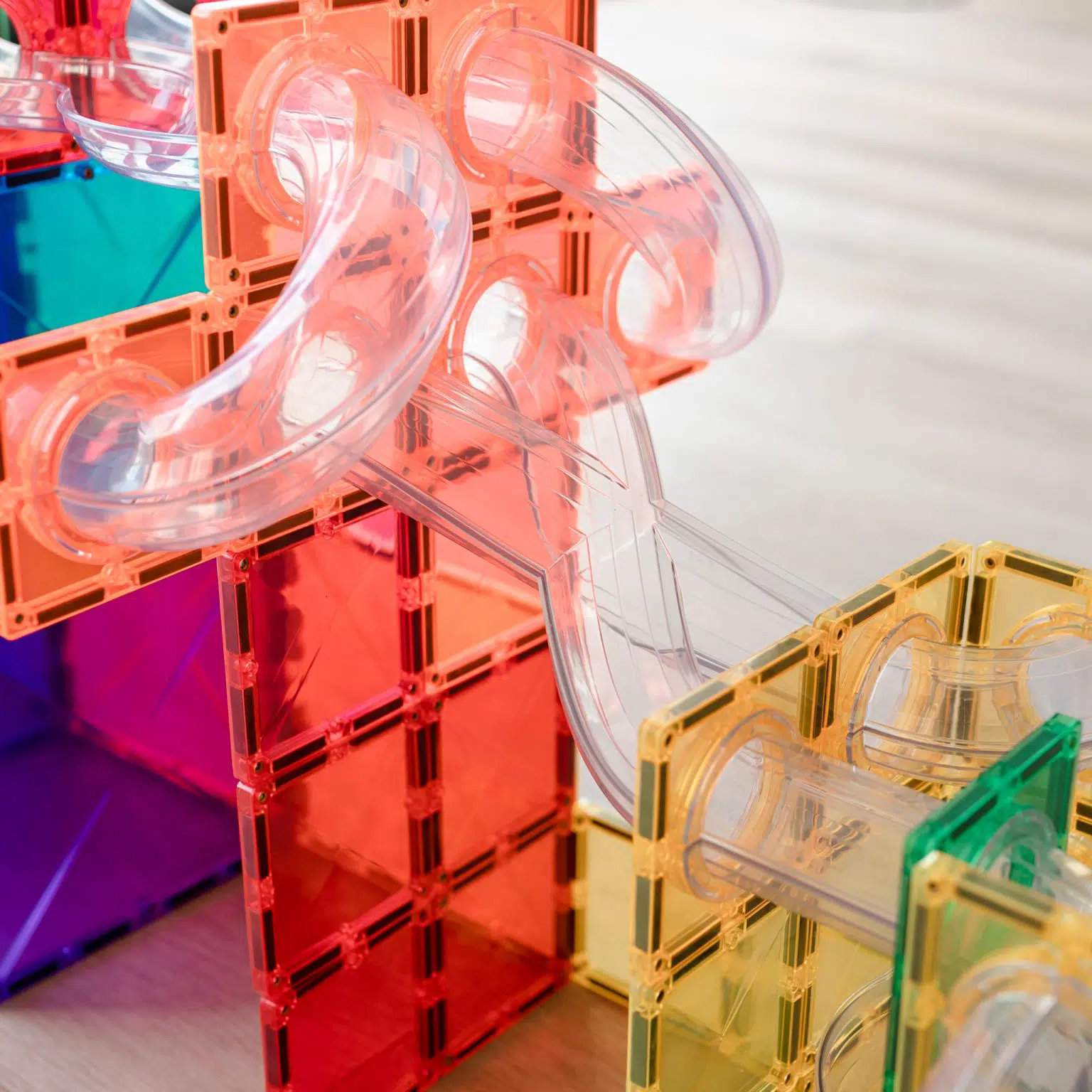Connetix Tiles Rainbow Ball Run Expansion set (66 kom) - Image 4