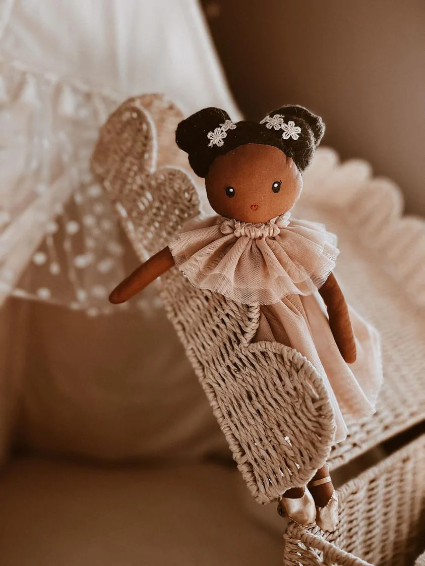 Mrs Ertha mekana lutka Dollies Sugar Bee (35cm) - Image 6