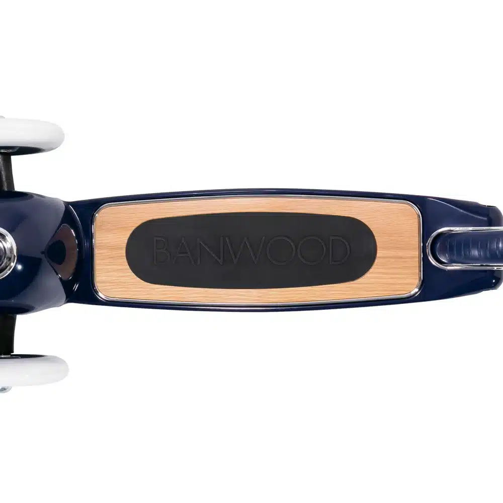 Banwood Romobil Trotinet Navy + Pletena korpica - Image 12