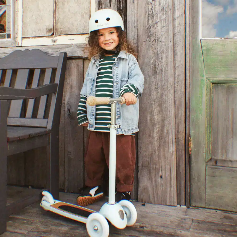 Banwood Romobil Trotinet Pale Mint + Pletena korpica - Image 2