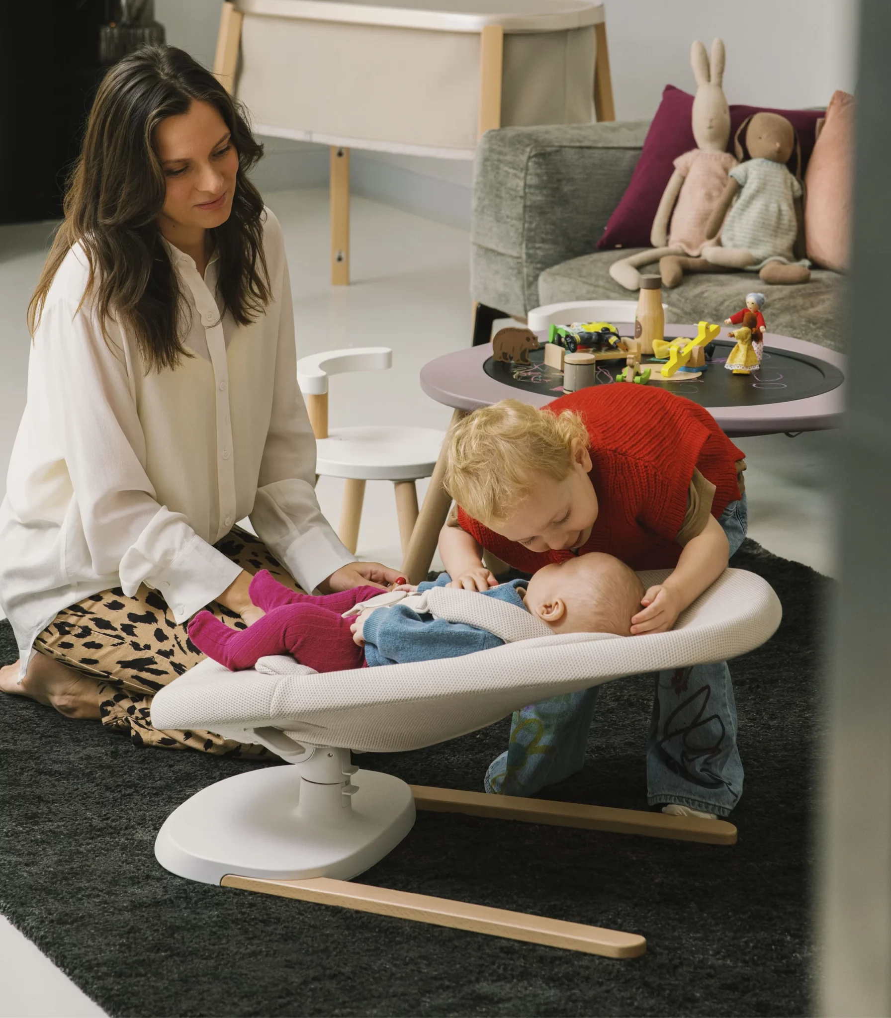Stokke YOGA Ležaljka i Njihalica za Bebe Light Sand - Image 4