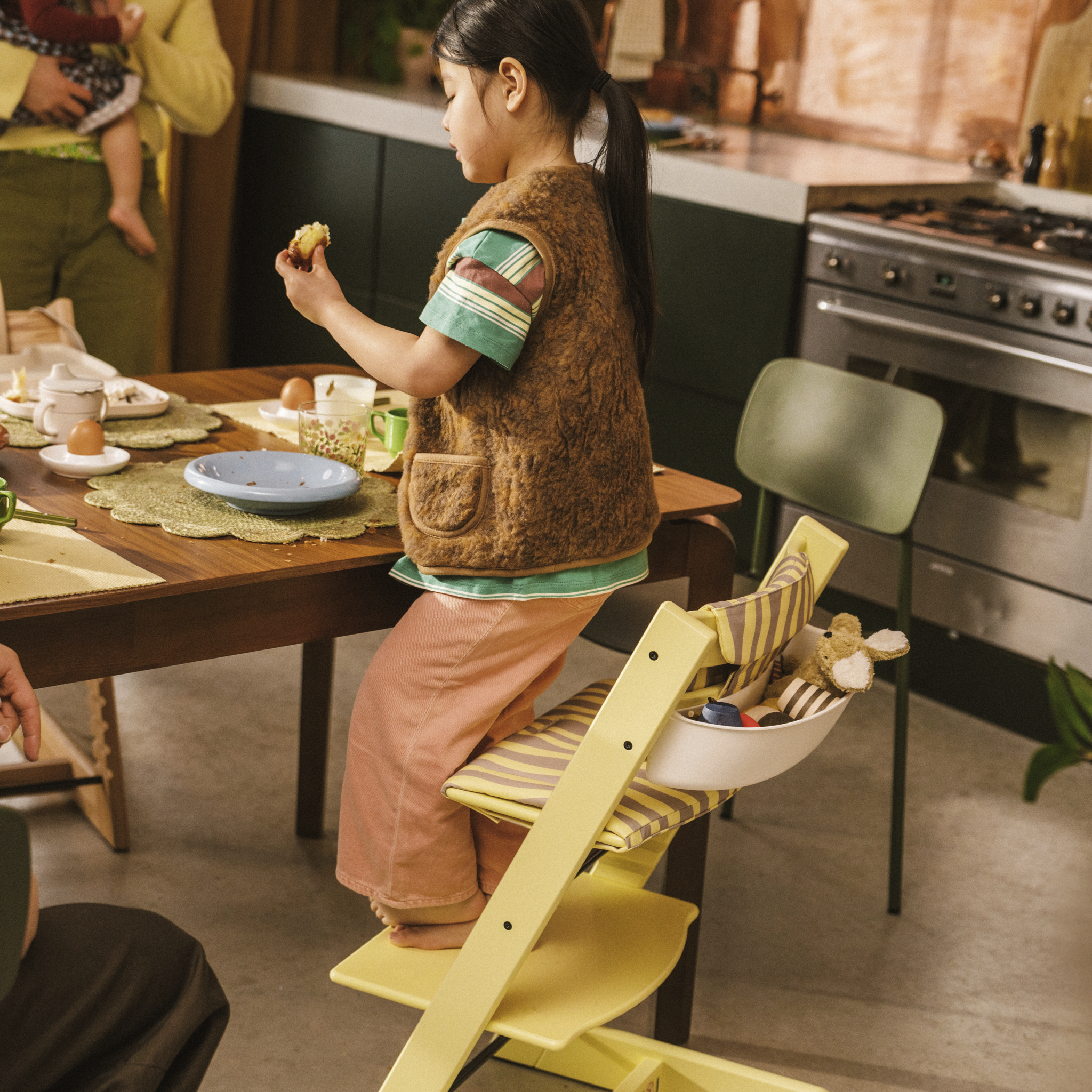 Stokke Tripp Trapp Hranilica Stolica - Lemon Yellow - Image 6